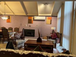 Cosy Vintage Home - 1