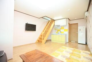 Suncheon Bay Wind Hill House - Suncheon - 7