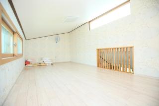 Suncheon Bay Wind Hill House - Suncheon - 6