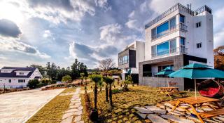 Jeju Modnie Pension - Seogwipo - 3