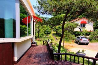 Yangpyeong Sanneomeo Pension - 4