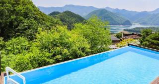Penates Poolvilla A - Chungju - 3