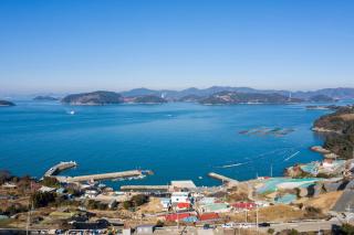 Yeosu Geumo Island Village Pension Former Dongbaekgol - Yeosu - 4