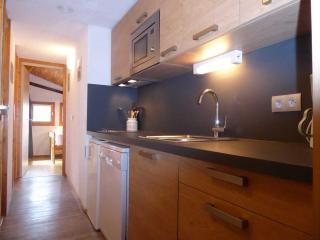 Appartement cosy à Montchavin, rénové, 5 pers, balcon, proche commerces et pistes, parking gratuit - FR-1-329-93 - La Plagne Tarentaise - 6