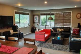Stunning Modern House in Karori - Wellington - 5