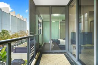 Cozy 2Beds APT with Pool Access in Waterloo - Sidney - 3