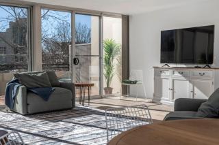 Beautiful 3 Bedroom Townhouse Located in Dickson - Canberra - 9