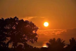 Entire Overlooking Villa with Pool - 5