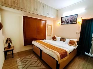 Nature's Vibe Homestay Nainital Near Kainchi Dham - Nainital - 5