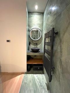 Louvre -Notre Dame 2BD, 2BATH AC - París - 3