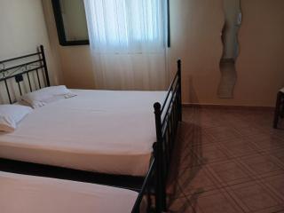 Janis Castle Apartment - Himare - 1