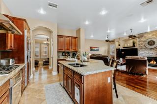 Luxury Retreat with Heated Pool & Hidden Game Room home - Queen Creek - 6