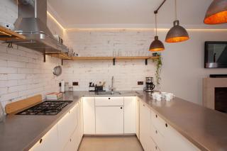 Higgihaus Apt 1 #36-37 Royal York Crescent - Bristol - 9