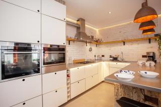 Higgihaus Apt 1 #36-37 Royal York Crescent - Bristol - 4