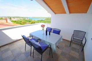Ferienwohnung "Cherry" mit Meerblick - Banjole - 9