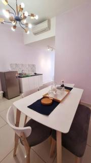 Comfortable Cozy Apartment Top Floor - Sungai Buluh - 6