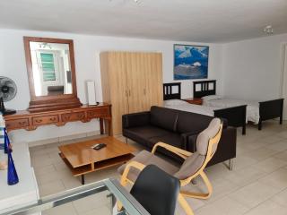 Ferienhaus für 8 Personen ca 160 qm in Puerto del Carmen, Lanzarote Südküste von Lanzarote - Puerto del Carmen - 2