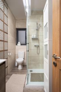 Modern 2BR Stylish Apartment with 2 Balconies - Close to St Julian's & Sliema & Yacht Marina - Pietà - 4