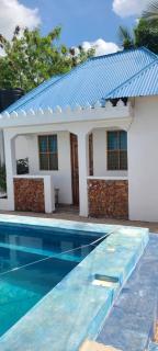 La Villas Blue Blue - Mfumbwi - 7