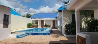 La Villas Blue Blue - 8