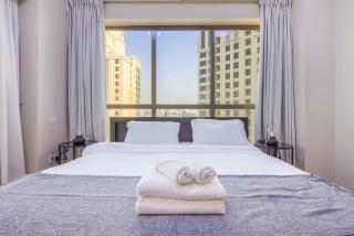 Two-Bedroom Apartment with Balcony in Shams 4, JBR - Dubai - 4