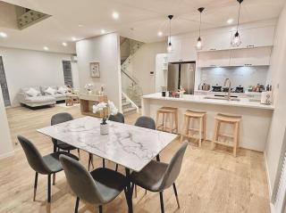 Sparkling New 4Beds Family Home - Auckland - 9