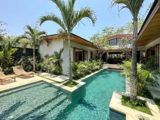 SUYAI Villa Uluwatu - Uluwatu - 3