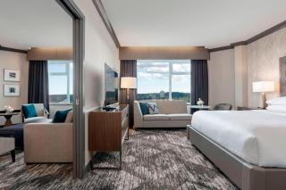 Sheraton Vancouver Guildford Hotel - Surrey - 3
