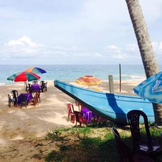 Rainbow Beach Hotel - 4