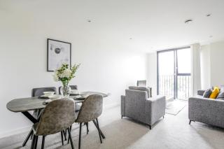 Excellent City Centre Apartment with Juliet balcony by BOLD Apartments - Liverpool - 9