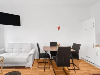 tabor strasse apartment - 4