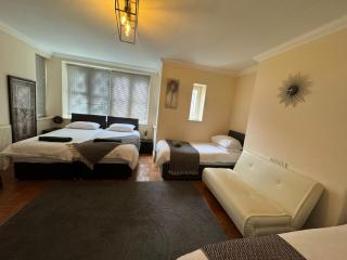 Lushlets GF Flat sleeps 10 12 - Cardiff - 3