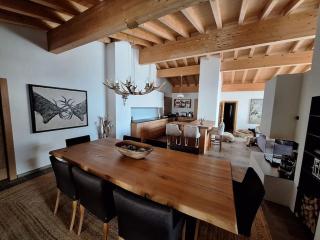 Luxury Chalet in Laax with Stunning Views - 3