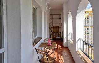 Unika Homes Palacio de Congresos - Seville - 9