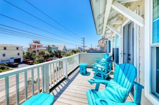 Beach Bliss- 4BR - Beach Access - Kayak - WI-FI home - Surf City - 7