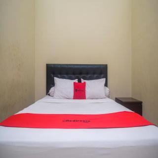 RedDoorz Plus @ Timoho - Yogyakarta - 3