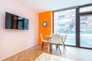 Appartement Coloré aux portes des Buttes Chaumont - París - 2