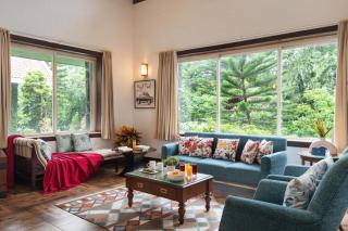 SaffronStays Castle Rock - 8