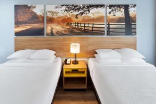 Days Inn & Suites by Wyndham Siler City - Siler City - 1