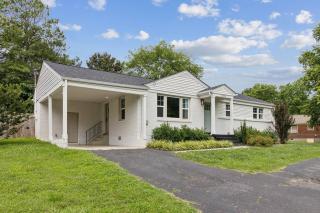 Chic Retreat Near Airport & Downtown Nashville - Nashville - 0