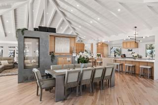 Exclusive Resort Escape - Heated Pool, Spa & Pickleball - 6