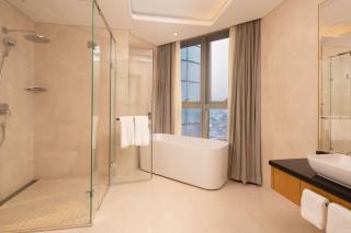 Hilton Brazzaville Les Tours Jumelles Hotel & Residences - 1