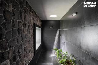StayVista at Stonescape Villa with Pool, Lawn & Mountain View - Nashik - 2
