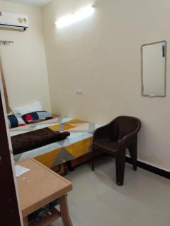 Kunj Villa Homestay - Ujjain - 7