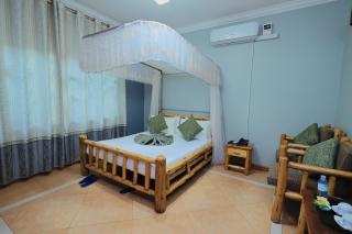 Shine Country Resort Hotel - Naziba - 1