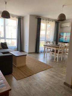 Sea Garden Apartment, excellent location with free parking - 1