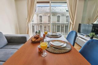 Trocadero & Arc de Triomphe - 1BR with Balcony - París - 3