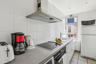 Trocadero & Arc de Triomphe - 1BR with Balcony - París - 2