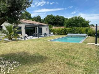 Magnifique villa avec piscine, Jacuzzi et Baignoire Balnéo - Upie - 9