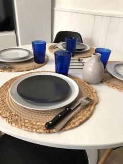 Logement Climatisé au cœur quartier de Jonquière - Martigues - 2